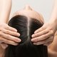 6 causas de enfermedades del cuero cabelludo (y qué hacer)