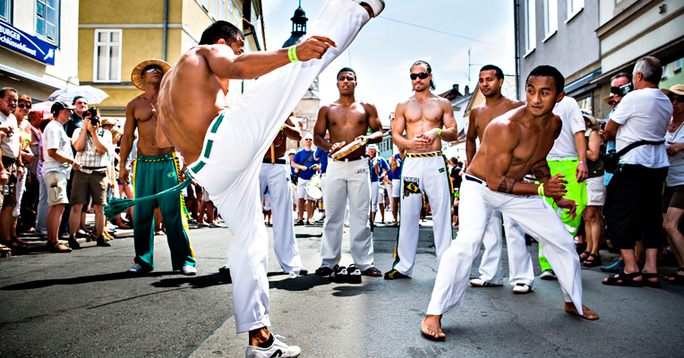 Capoeira Quais Os Benefícios E Como Começar Tua Saúde 