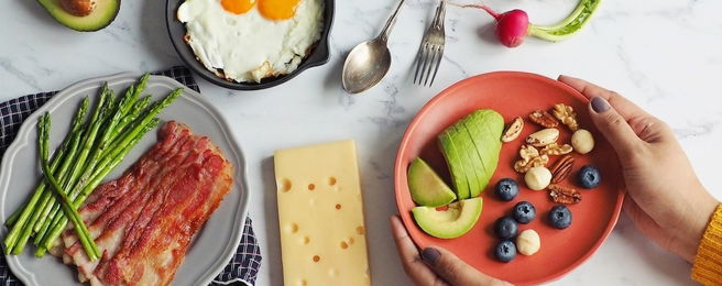 Dieta cetogênica: o que é, como fazer, alimentos e cardápio